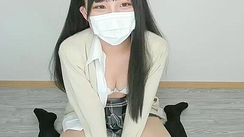 Erotic live chat with cute beautiful girl